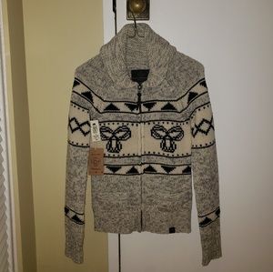 TNA Sea to Sky Sweater